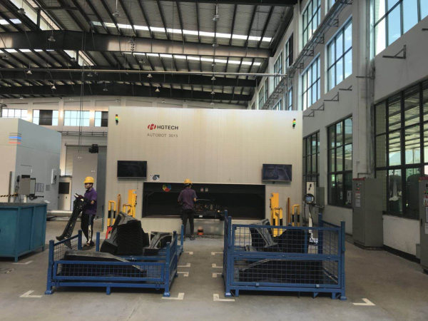 Установка пятиосевой лазерной резки AUTOBOT 5 Axis